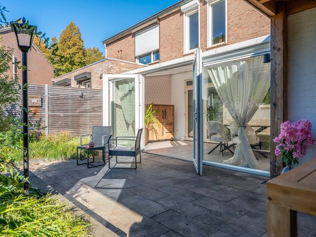 Jupiterstraat 7, Sittard