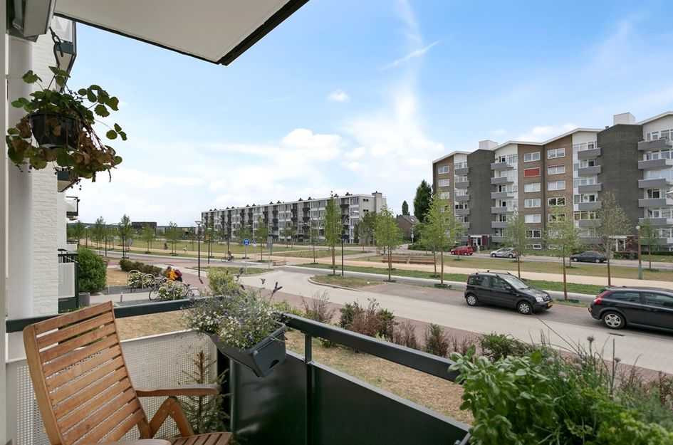 Oranjeplein 84B
