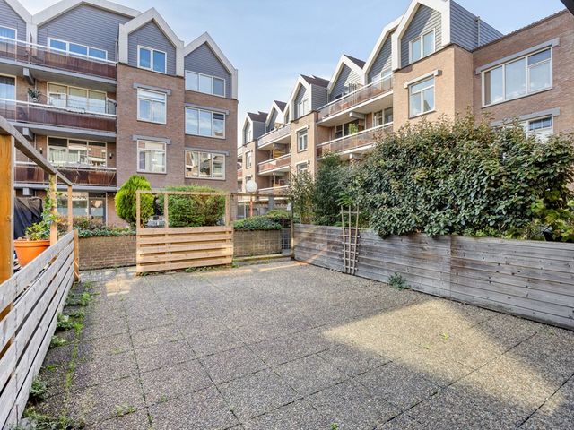 Middellaan 308, Breda