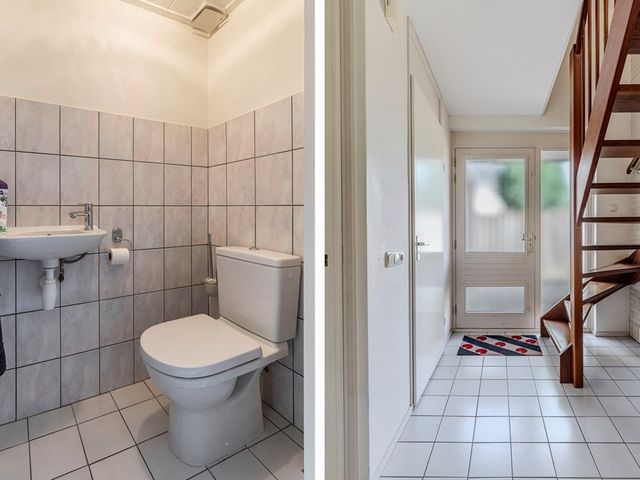 Vijfheerenlanden 11, Emmeloord