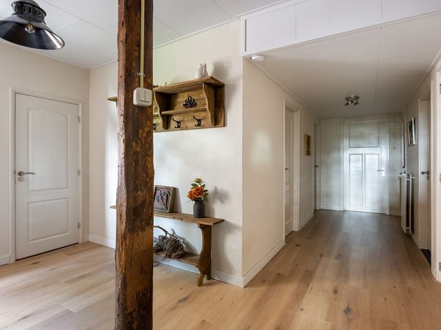 Hooiweg 38, Lucaswolde