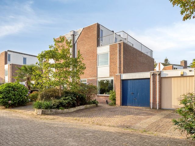 Abdijenlaan 1, 's-Hertogenbosch
