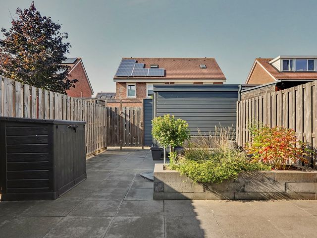 Haagwinde 17, Puttershoek