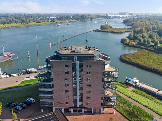 Zijdewinde 140, Puttershoek