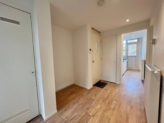 Admiraal de Ruyterweg 36D, Rotterdam