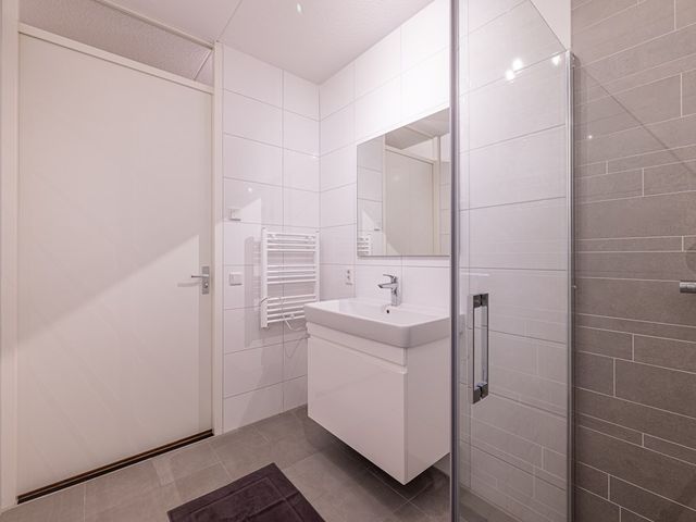 Mahoniehout 402, Zaandam