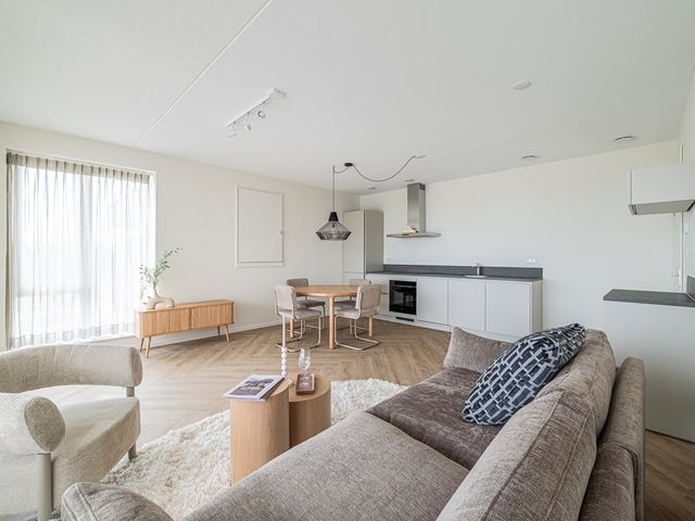 Mahoniehout 402, Zaandam