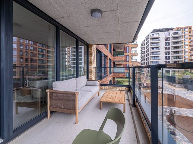 Mahoniehout 402, Zaandam