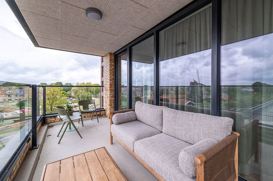 Mahoniehout 402