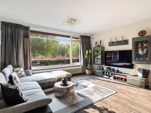 Monseigneur van Steelaan 225, Voorburg