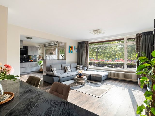 Monseigneur van Steelaan 225, Voorburg