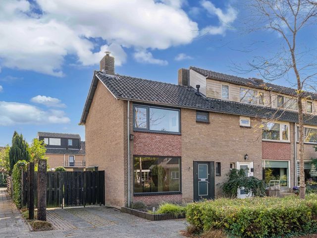 Donaustraat 10, Emmeloord
