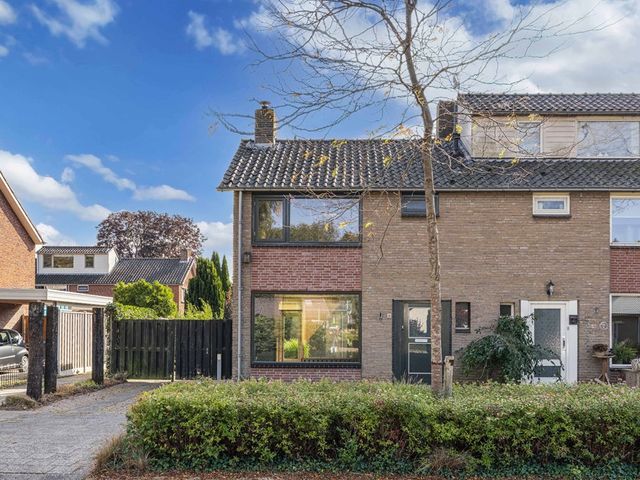 Donaustraat 10, Emmeloord