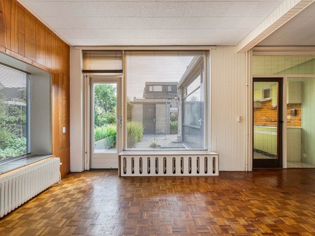 Donaustraat 10, Emmeloord