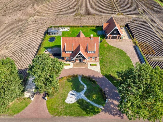 't Lijntje 22, Bruchterveld