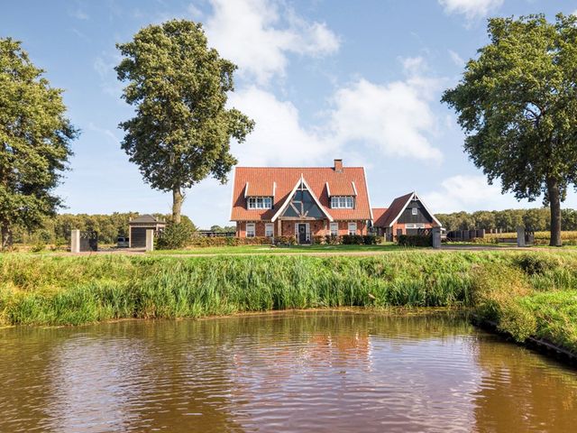 't Lijntje 22, Bruchterveld
