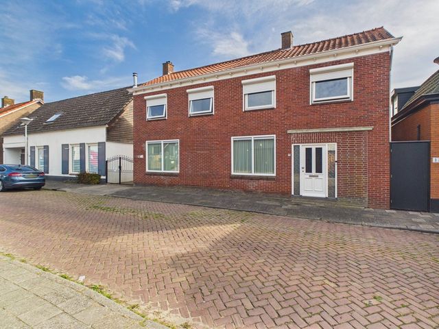 Oosterstraat 21, Dinteloord