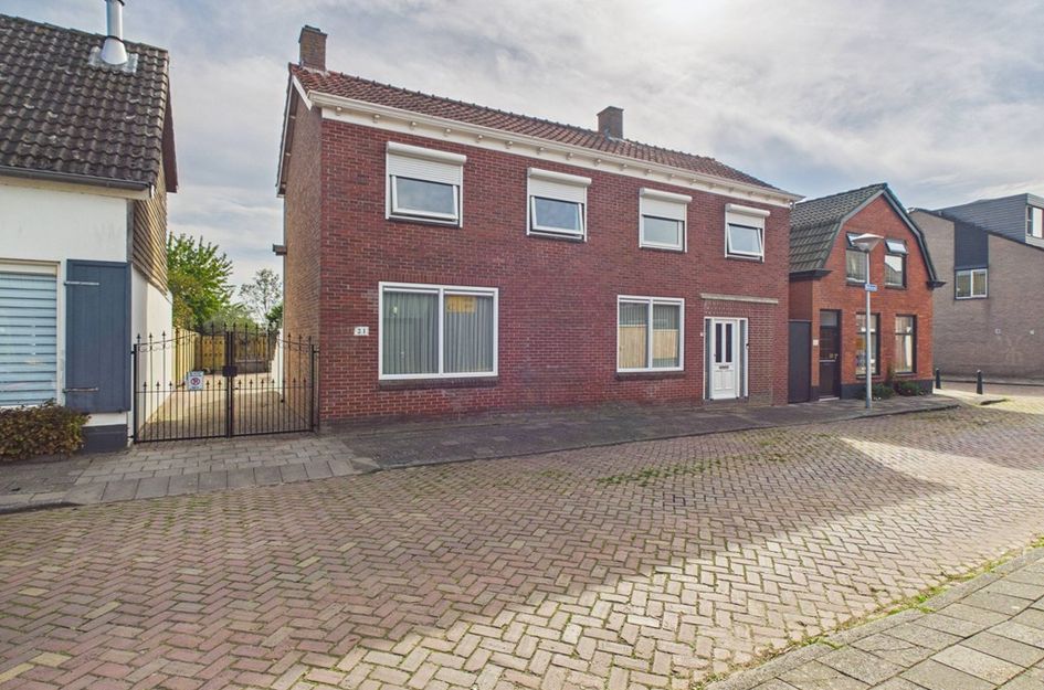 Oosterstraat 21