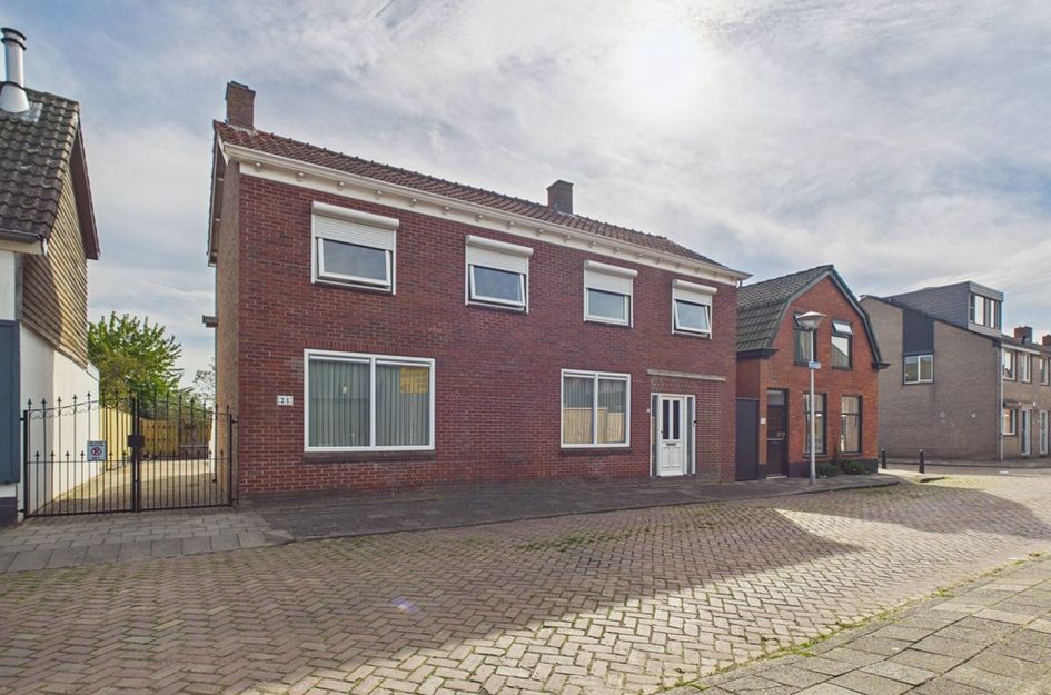 Oosterstraat 21