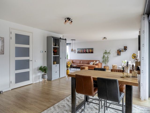 De Zonkade 6, Rosmalen