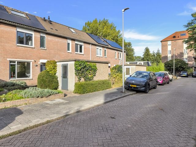 Himalaya 84, Utrecht
