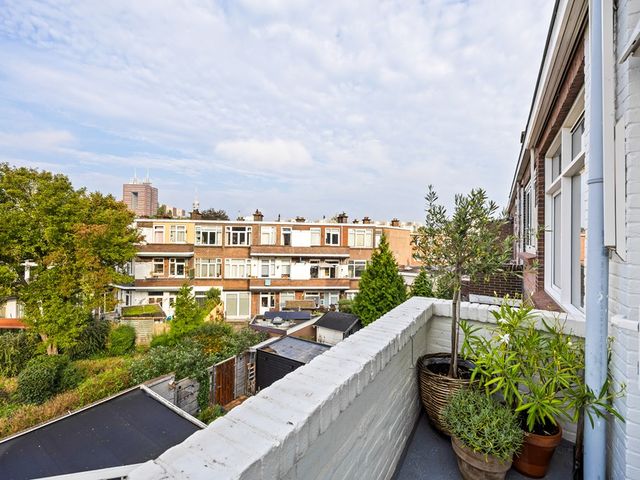 van de Wateringelaan 111, Voorburg