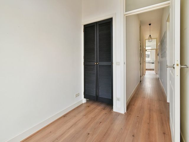 Oostzeedijk 44A01, Rotterdam