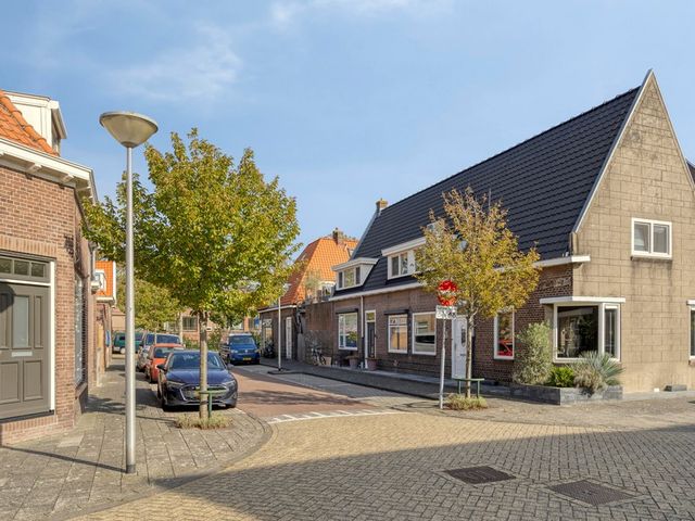 Middenstraat 9, Sliedrecht