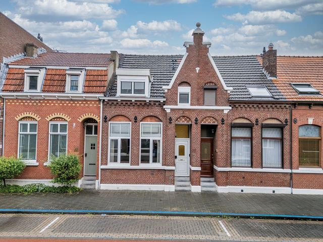 Tegelseweg 85, Venlo