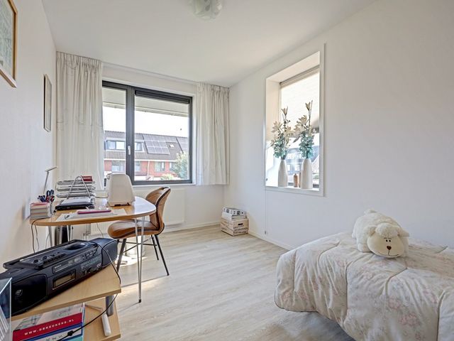 Uraan 48, Zeewolde