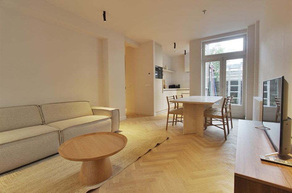 Noorderdwarsstraat 8