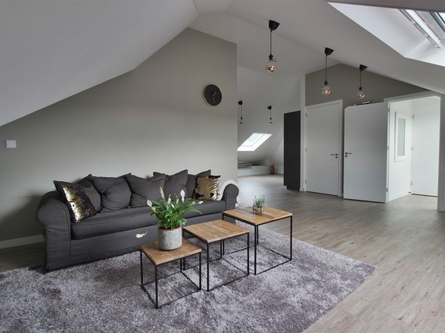 Saturnussingel 11, Almere