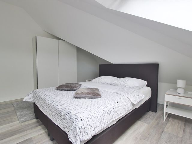 Saturnussingel 11, Almere