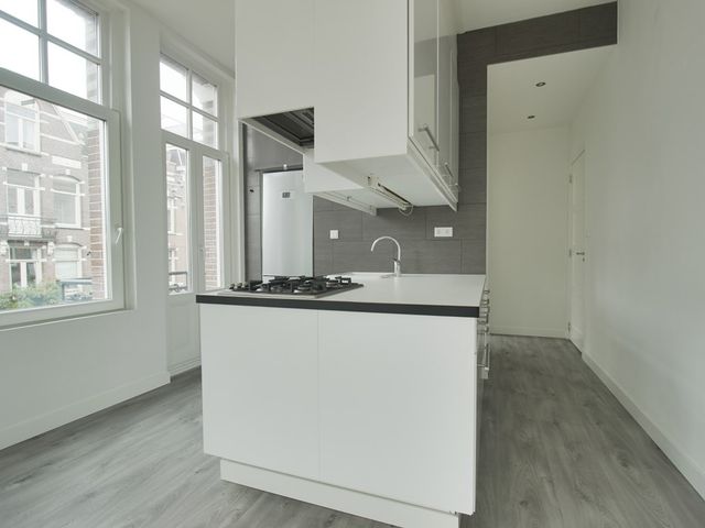 1e C Huygensstr 59 3, Amsterdam