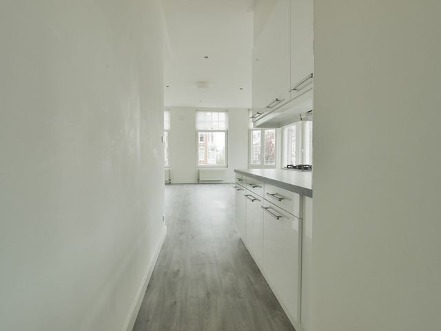 1e C Huygensstr 59 3, Amsterdam