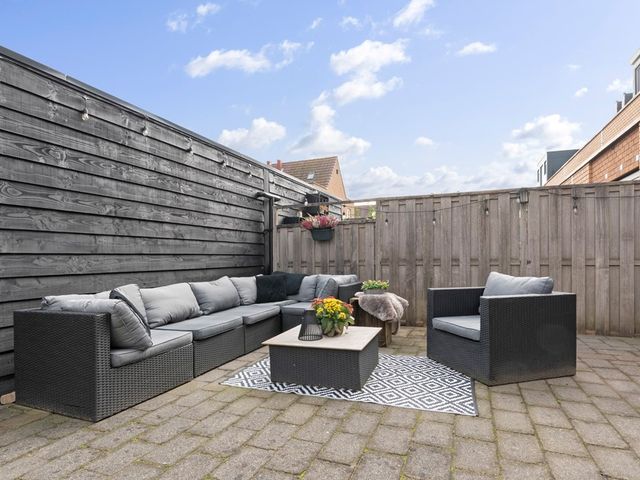 Stanislas 20, Hoofddorp