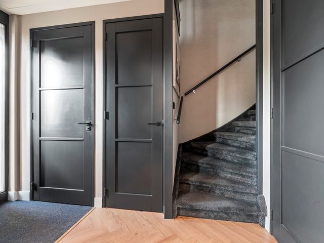Stanislas 20, Hoofddorp