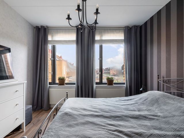 Stanislas 20, Hoofddorp