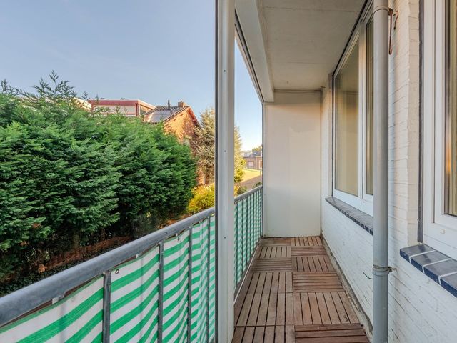 Adelbert van Scharnln E 9, Maastricht