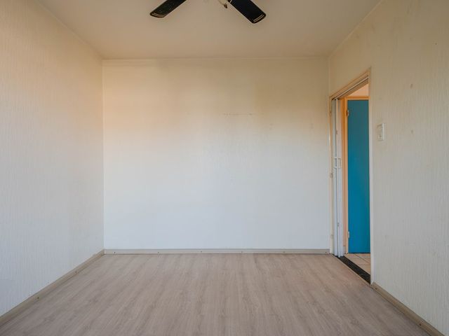 Adelbert van Scharnln E 9, Maastricht