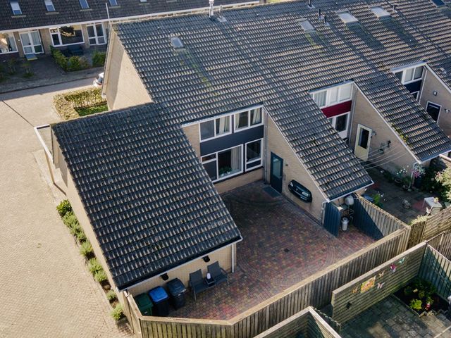 De Poon 11, Makkum