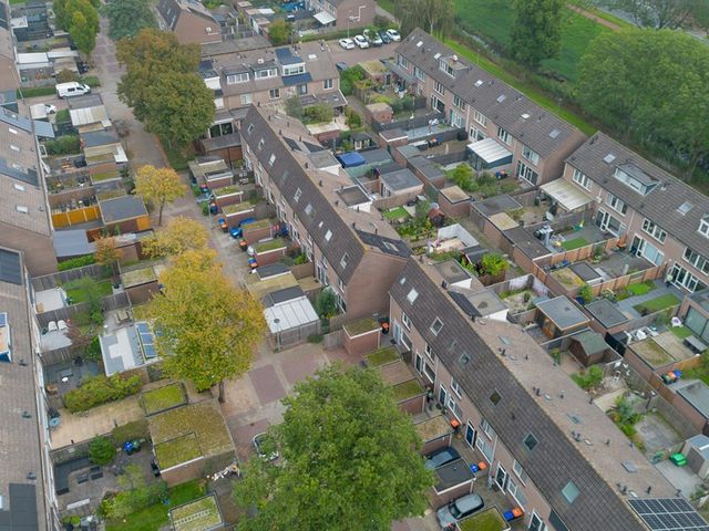 Loevestein 16, Zwijndrecht