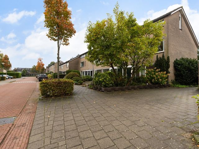 Ploeglaan 46, Eemnes