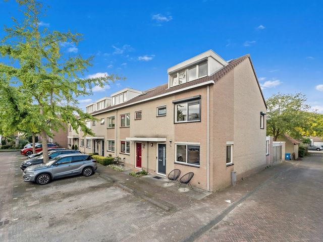 Drie Hoeven 11, Maasland