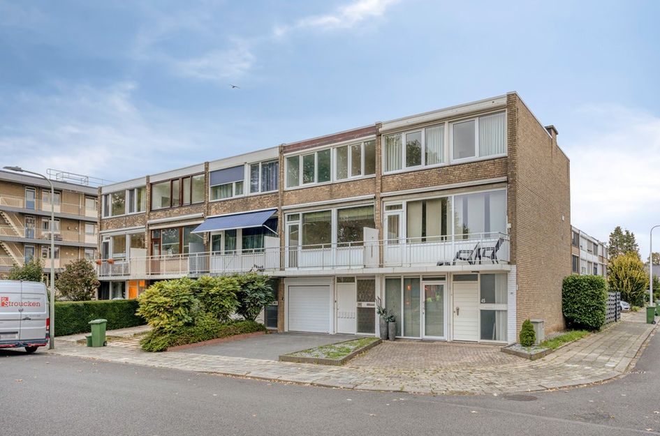 Niels Bohrstraat 43