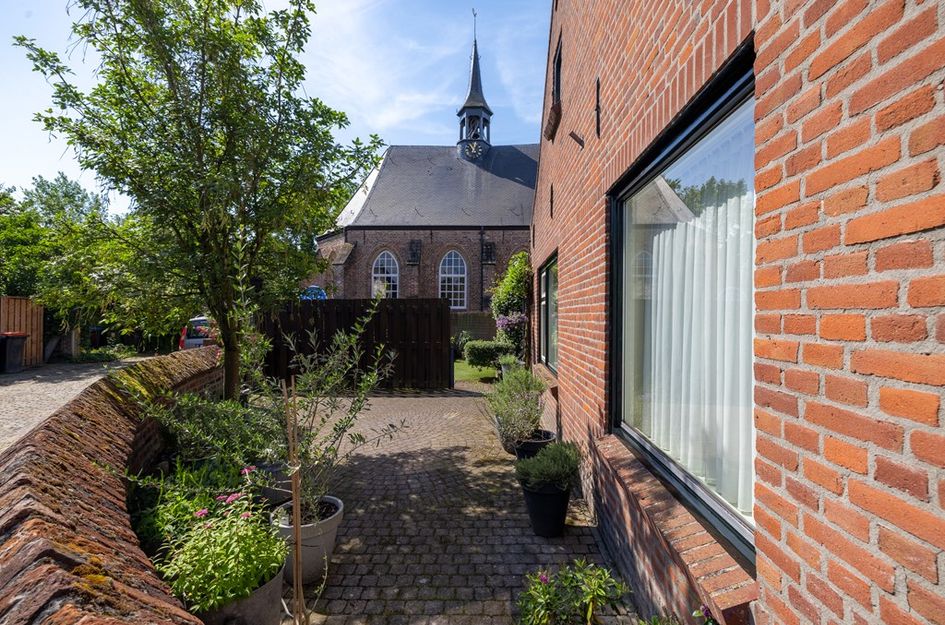 Dorpstraat 1