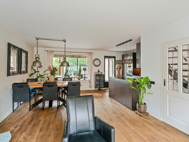 Torenvalk 64, Bunschoten-Spakenburg