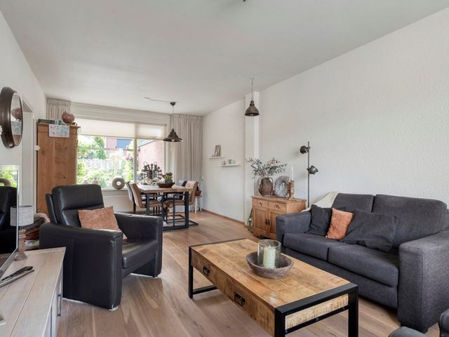 Nachtegaalstraat 10, Hardenberg