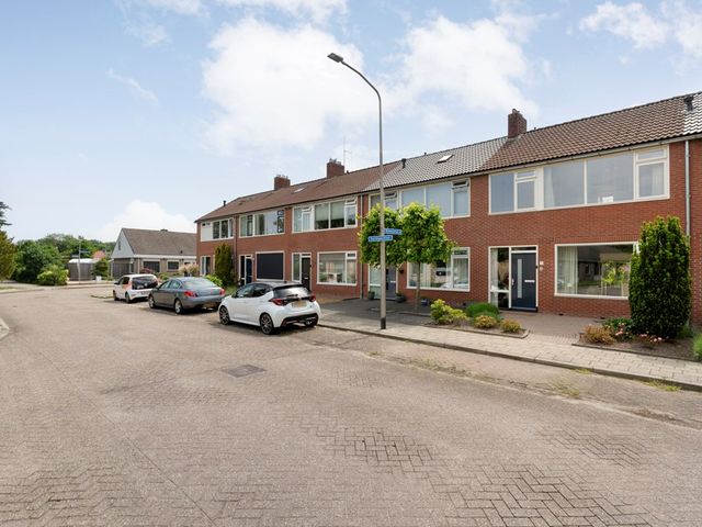 Nachtegaalstraat 10, Hardenberg
