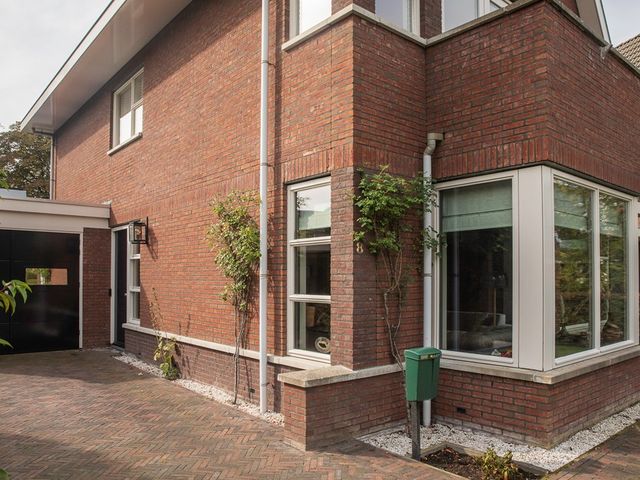 Burg Gratamastraat 8, Assen